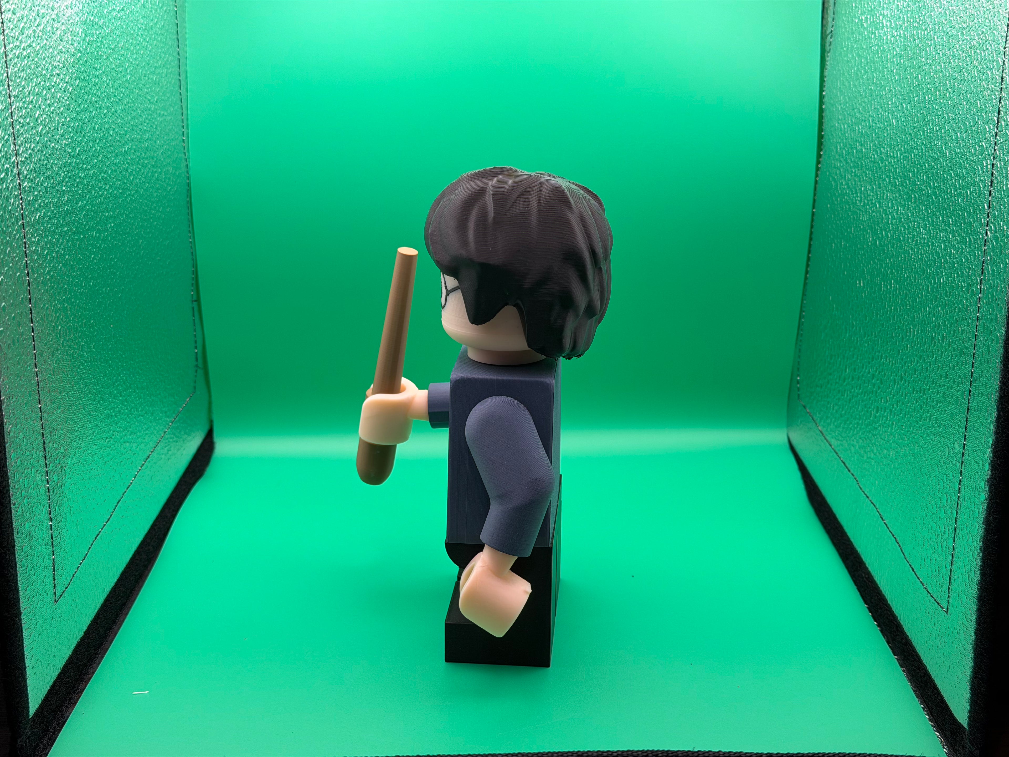 3D Printed Big Brick Harry Potter Figure – Wizard Collectible Toy | Block-Style Character Display | Fan Gift