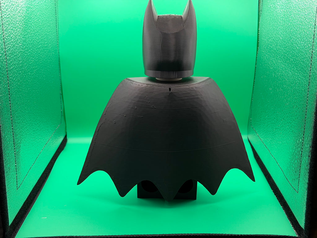 3D Printed Big Brick Batman Figure – Superhero Collectible | Block-Style Dark Knight Display | Comic Fan Gift