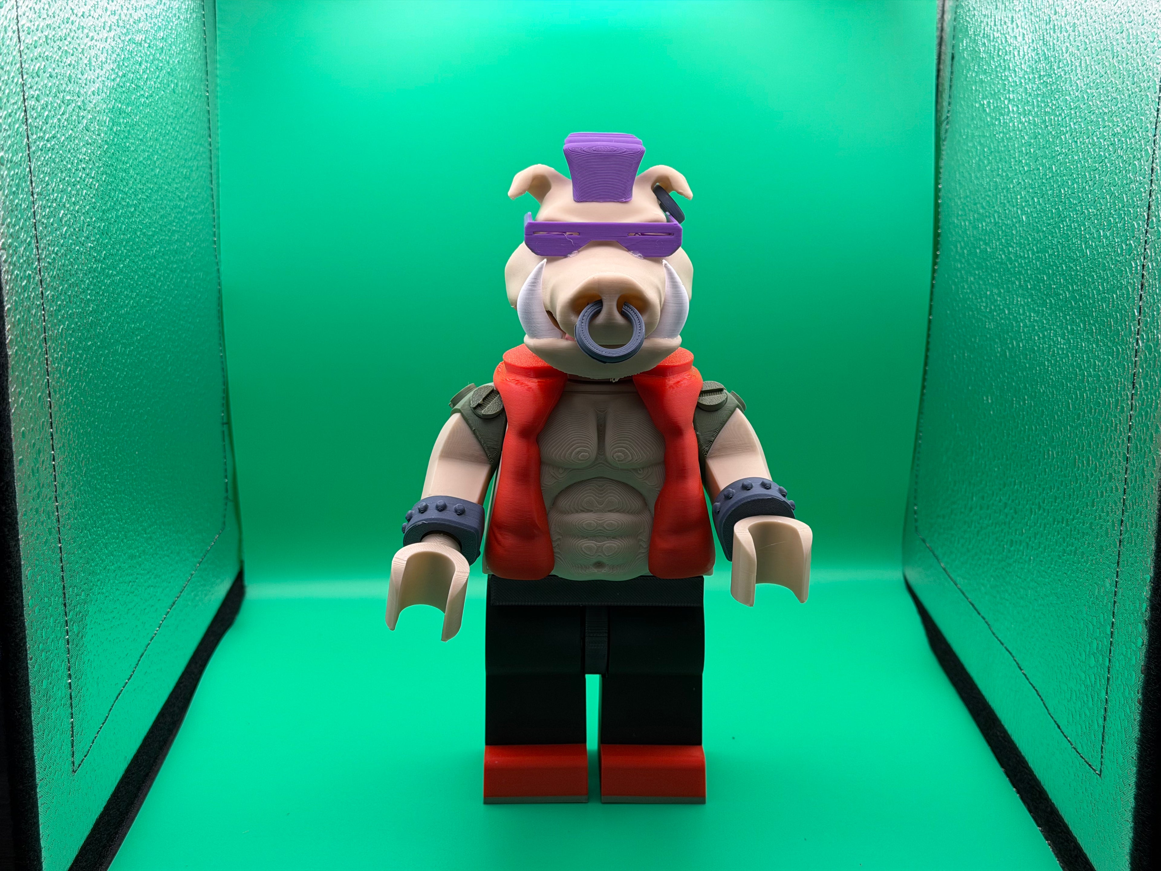 3D Printed Big Brick Bebop Figure – TMNT Inspired Villain Collectible | Block-Style Cartoon Character Display | Fan Gift