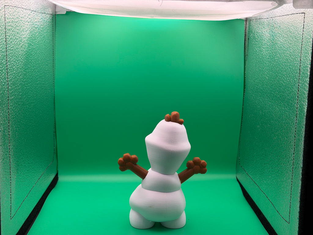 3D Printed Big Brick Olaf Figure – Frozen Inspired Snowman Collectible | Block-Style Character Display | Kids & Fan Gift