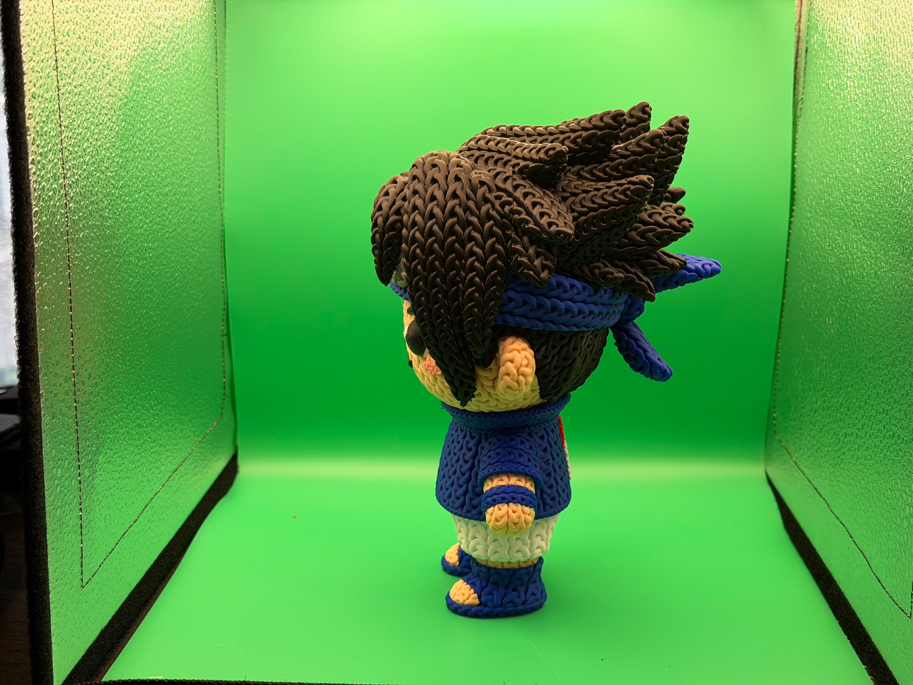 3D Printed Crocheted Sasuke Uchiha Figure – Anime Collectible Display Piece ⚡🖤