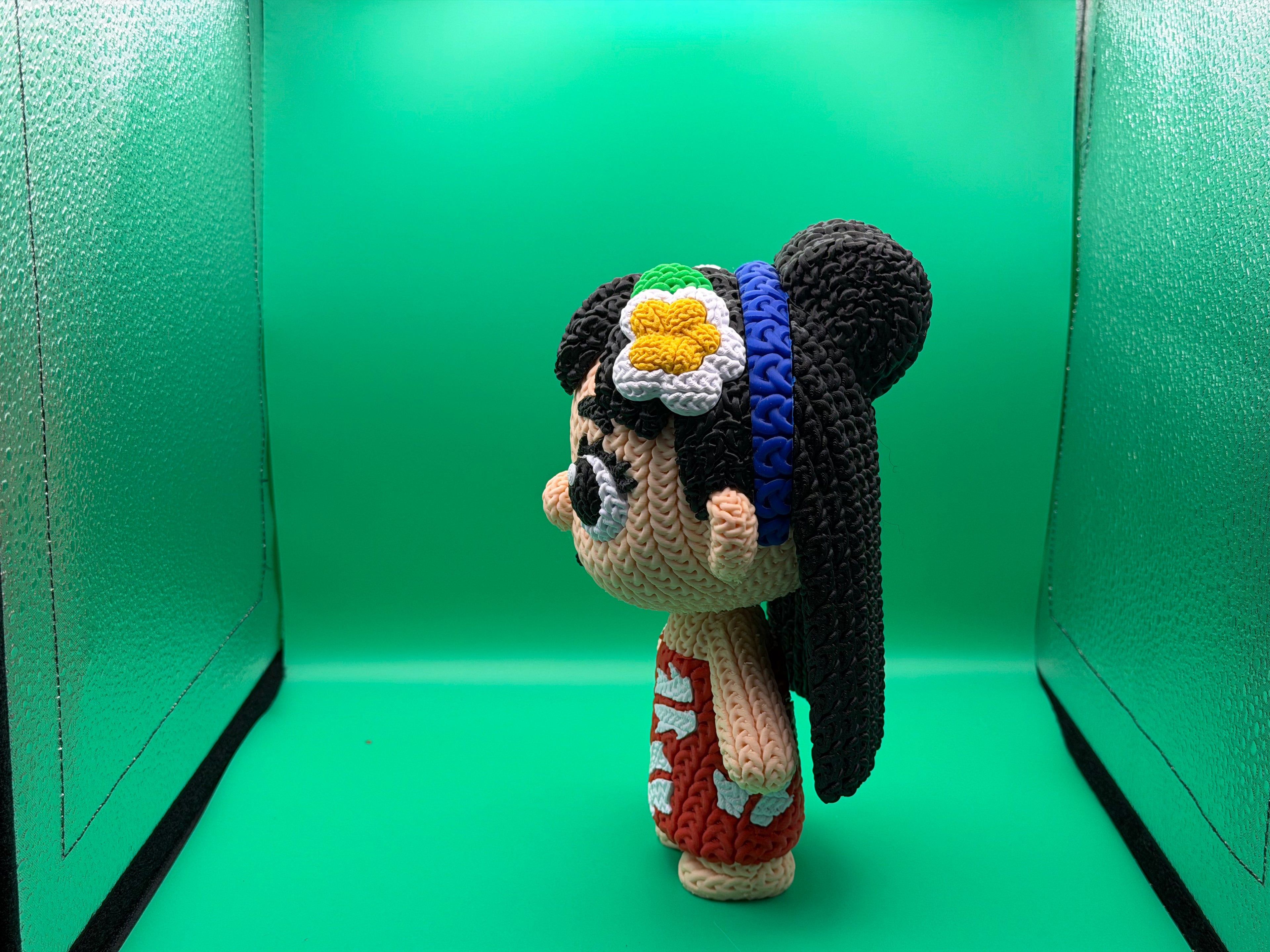 3D Printed Crocheted Lilo Figure – Cute Island Girl Movie Character Collectible Display Piece 🌺🌊
