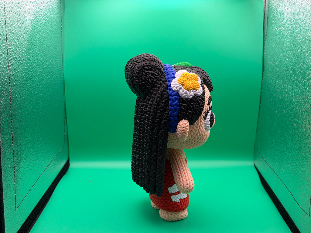 3D Printed Crocheted Lilo Figure – Cute Island Girl Movie Character Collectible Display Piece 🌺🌊