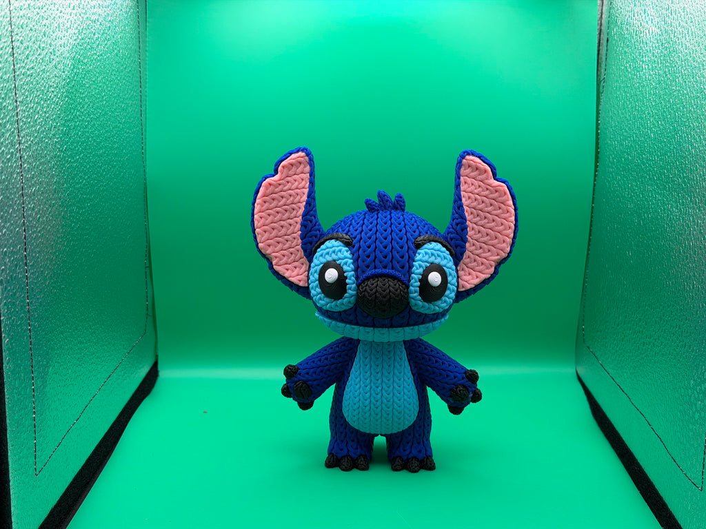 3D Printed Crocheted Stitch Figure – Cute Blue Alien Collectible Display Piece 💙👽
