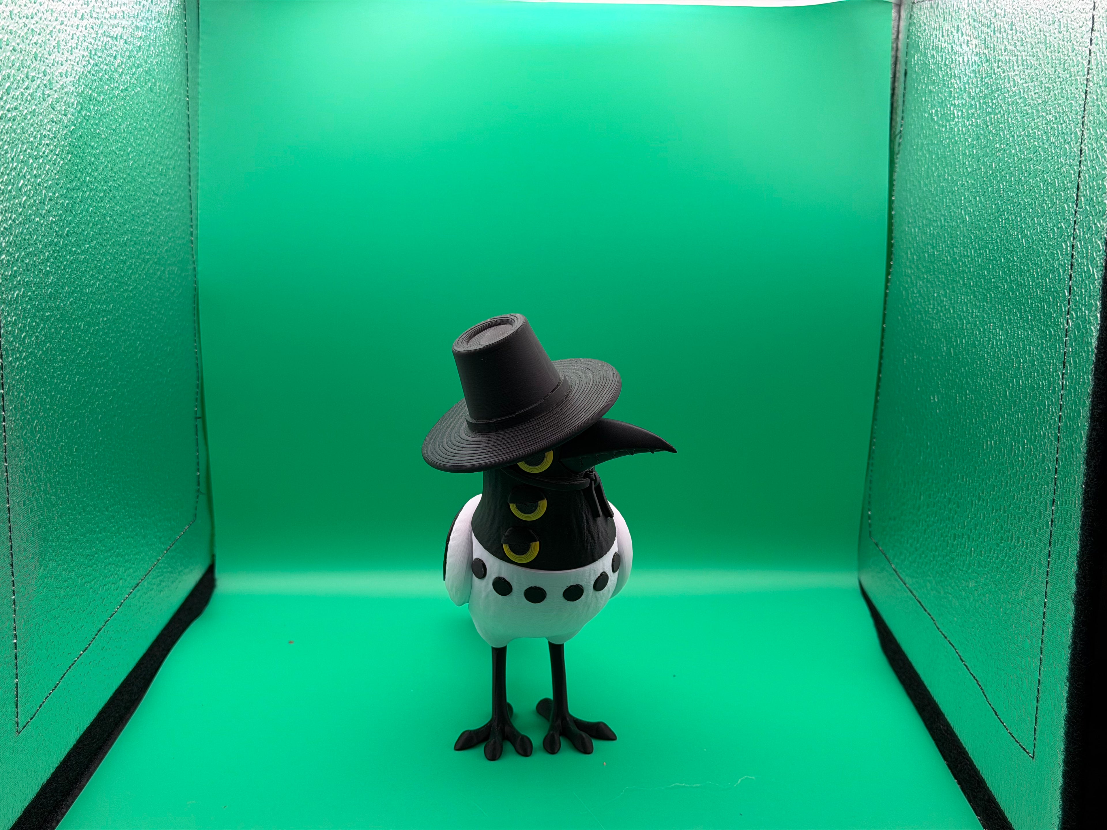 3D Printed Sussey Bird Figure – K-Pop Demon Hunter Character Collectible Display Piece 🐦🎤