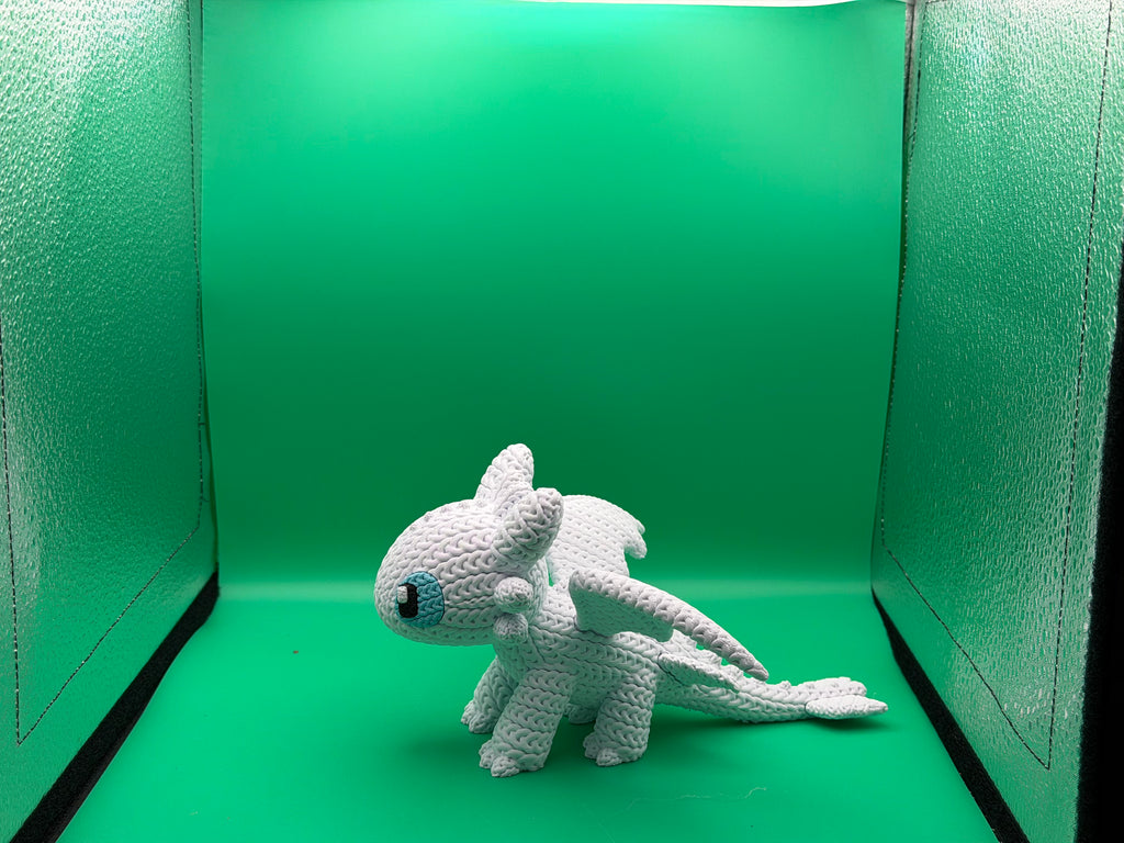3D Printed Crocheted Light Fury Dragon Figure – Cute White Dragon Collectible Display Piece 🤍🐉
