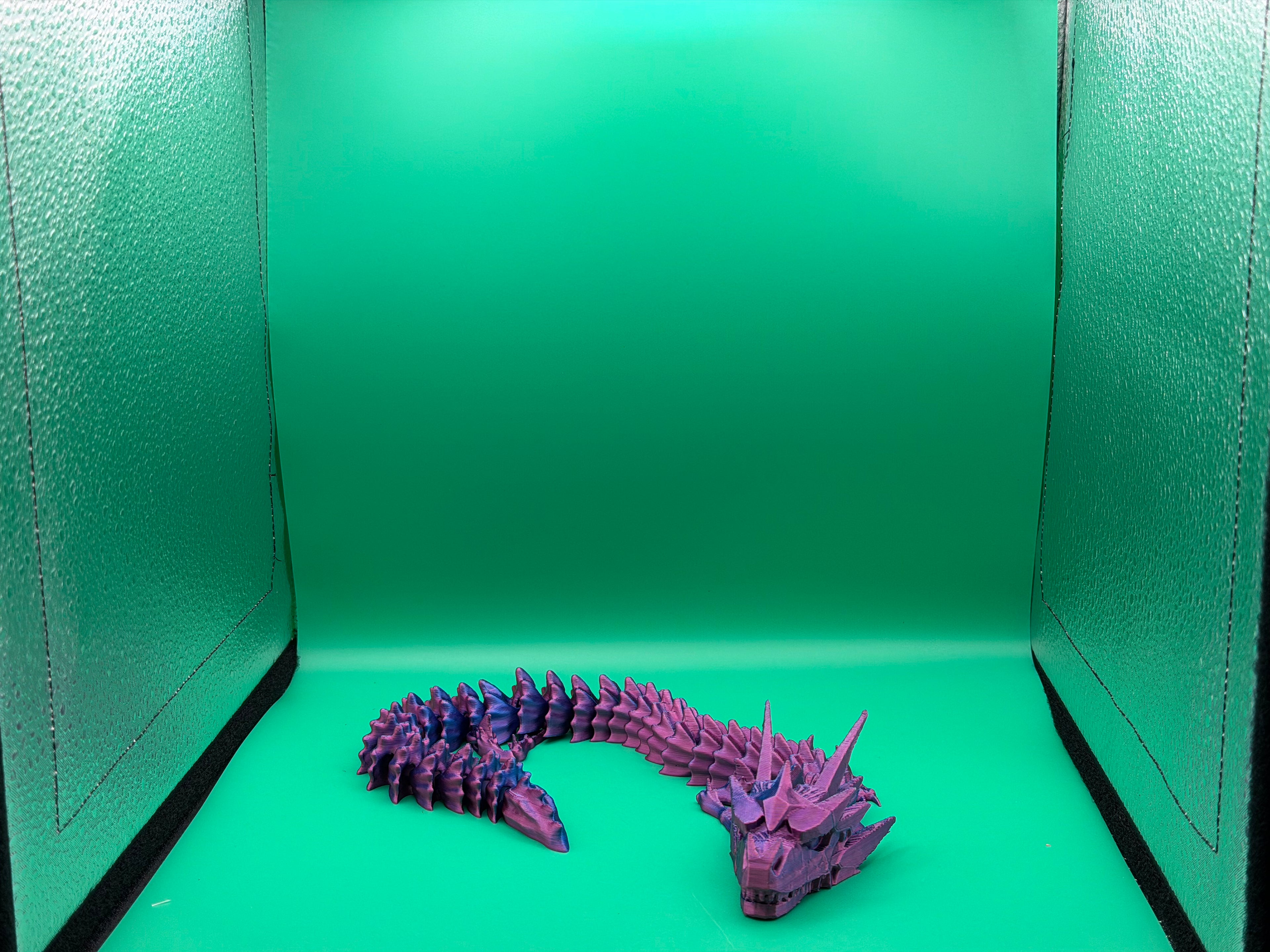 Articulated Fantasy Dragon – 3D Printed Flexible Random Dragon Model Collectible Display Piece 🐉✨