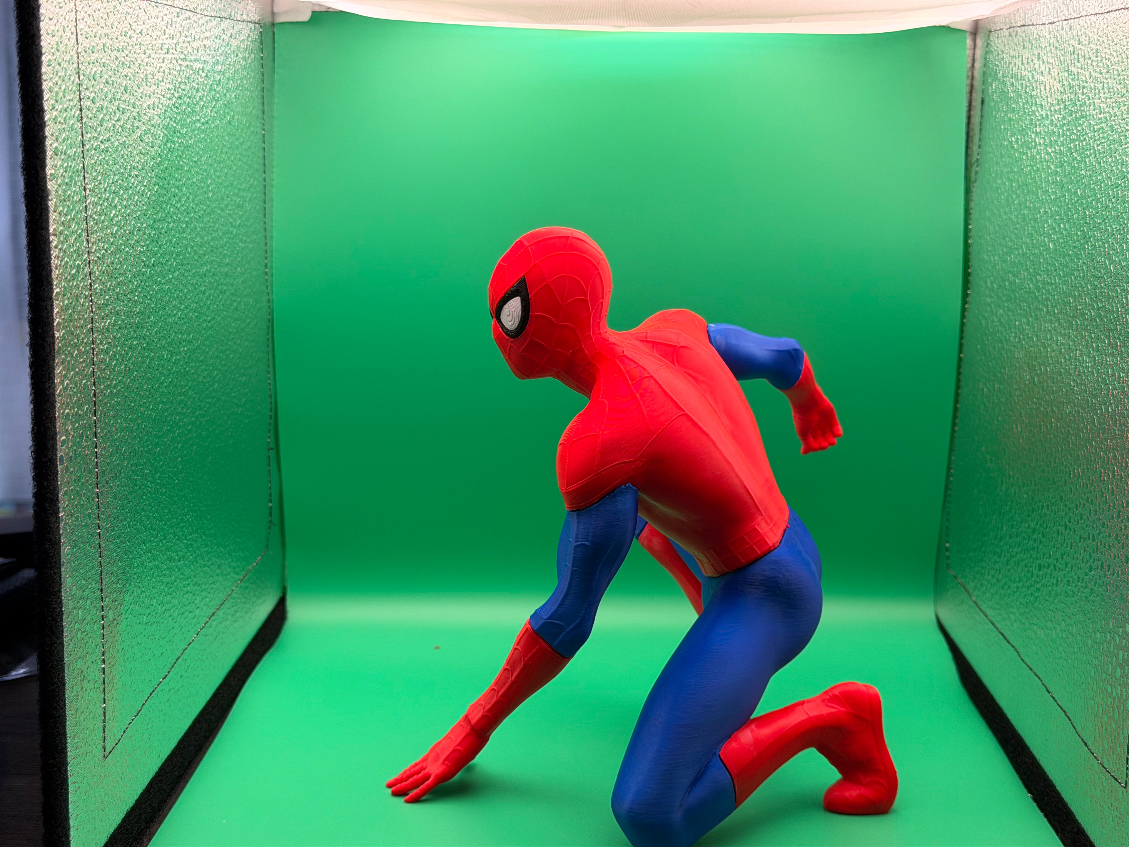 3D Printed Spider-Man Figure – Web-Slinging Superhero Collectible, Comic-Inspired Desk Display, Unique Gift for Fans