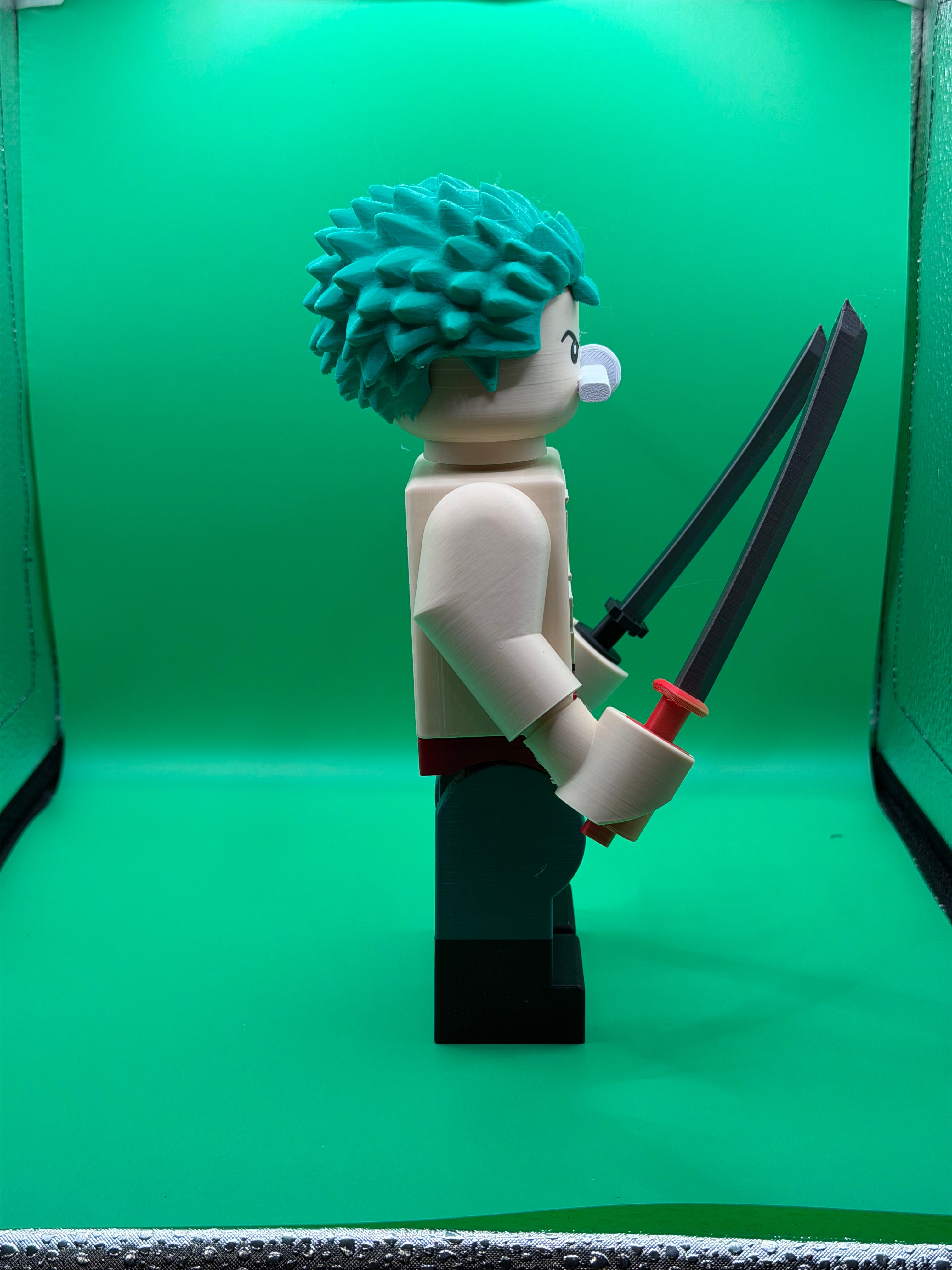Big Brick Roronoa Zoro Figure – Anime Swordsman Collectible Display Piece ⚔️🟩