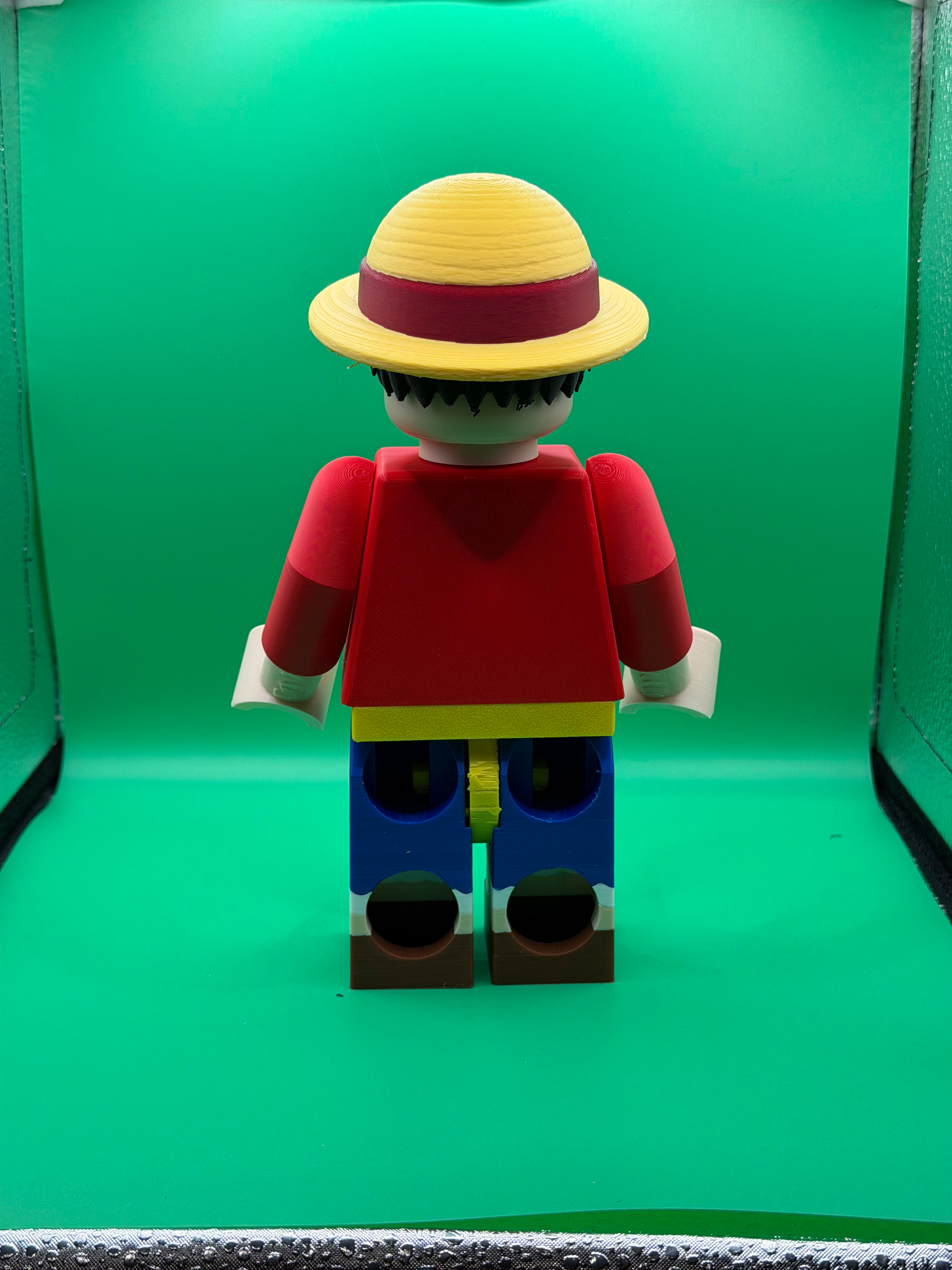 Big Brick Monkey D. Luffy Figure – Anime Pirate Captain Collectible Display Piece 🏴‍☠️🟥
