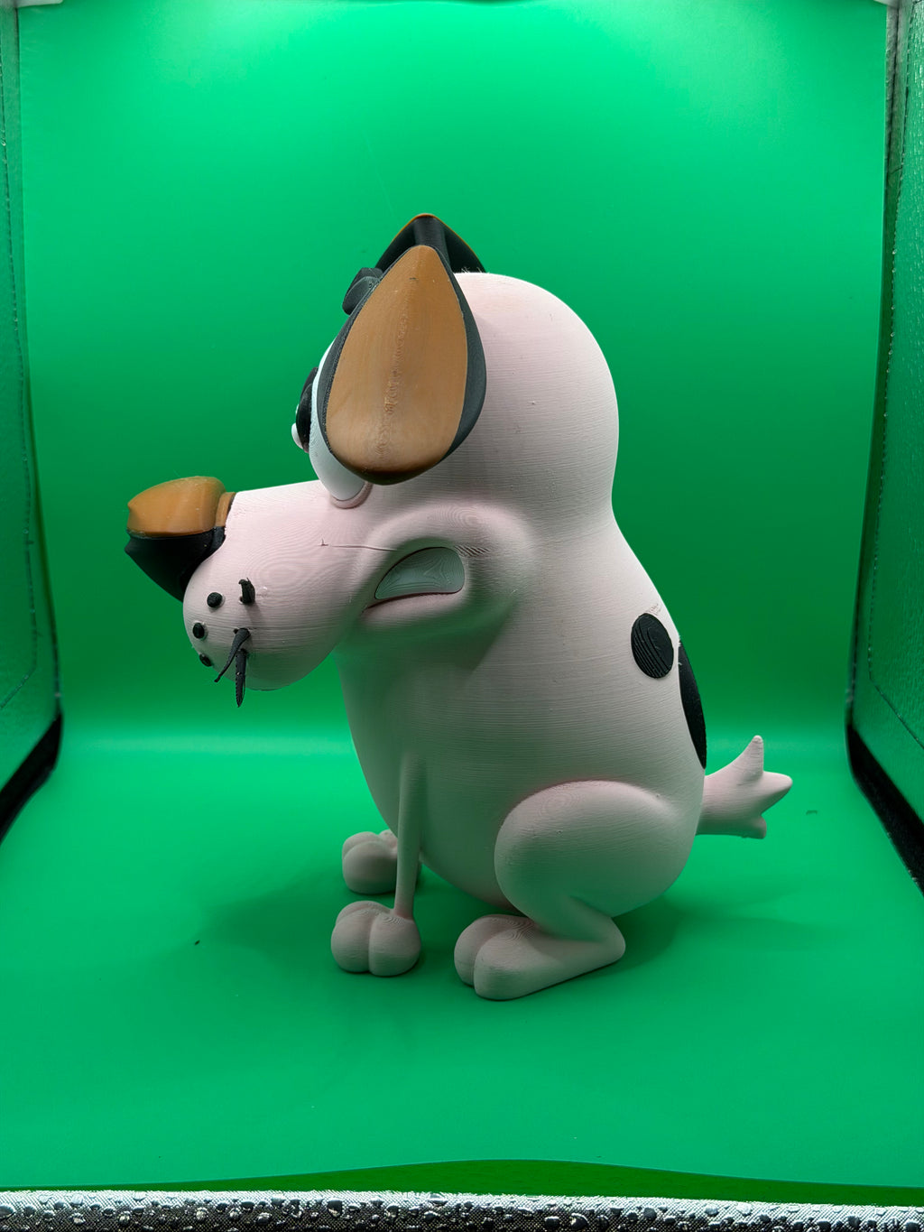 3D Printed Courage the Cowardly Dog Figure – Cute Cartoon Dog Collectible Display Piece 💜🐶